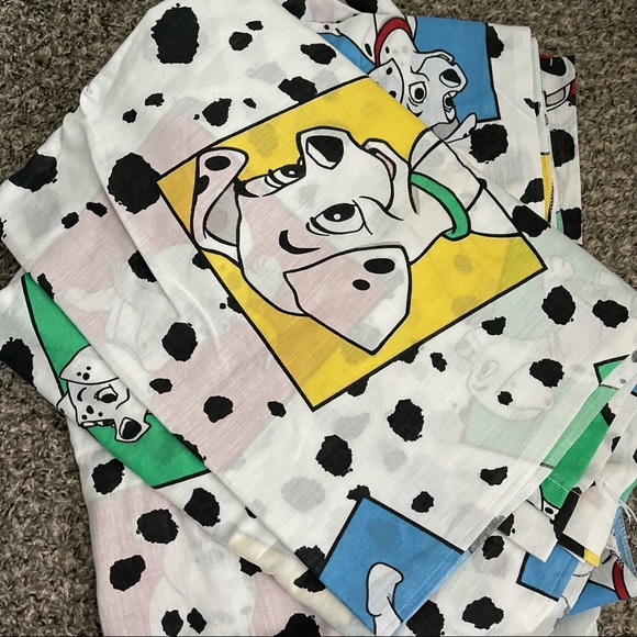 101 Dalmatians twin flat and bedsheet - Picture 4 of 4